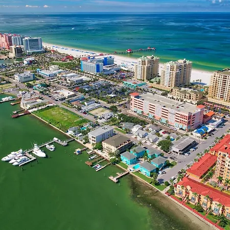 Cute One Bedroom At The Coral Resort Apts Clearwater Beach Exterior photo