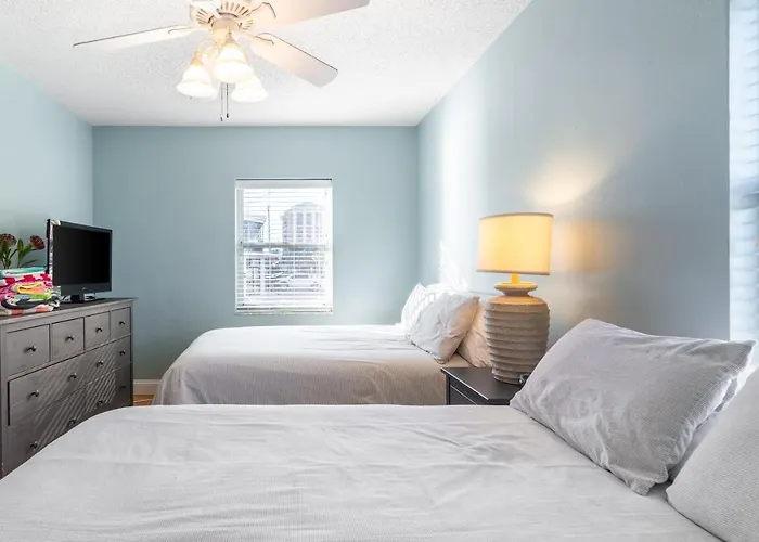 Cute One Bedroom At The Coral Resort Apts