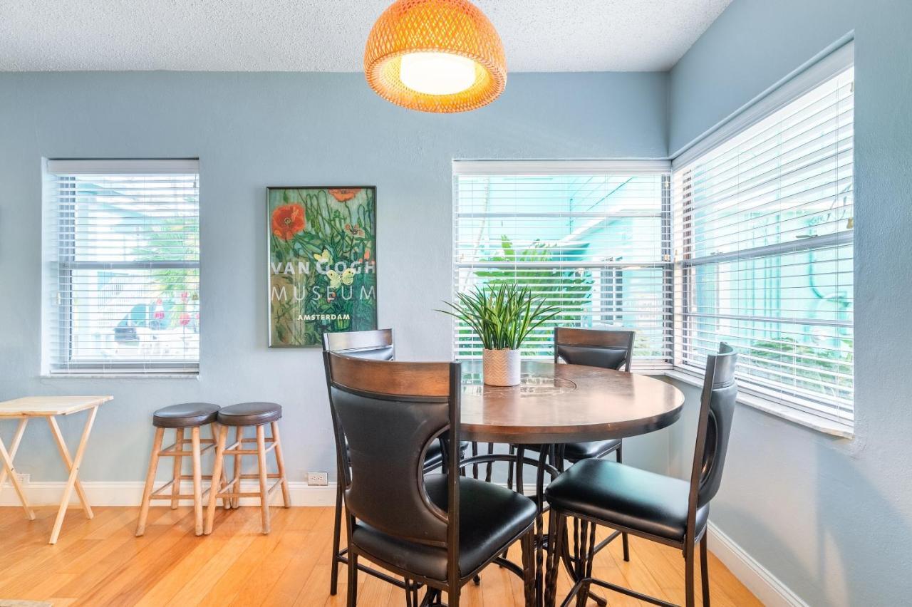Cute One Bedroom At The Coral Apts Clearwater Beach