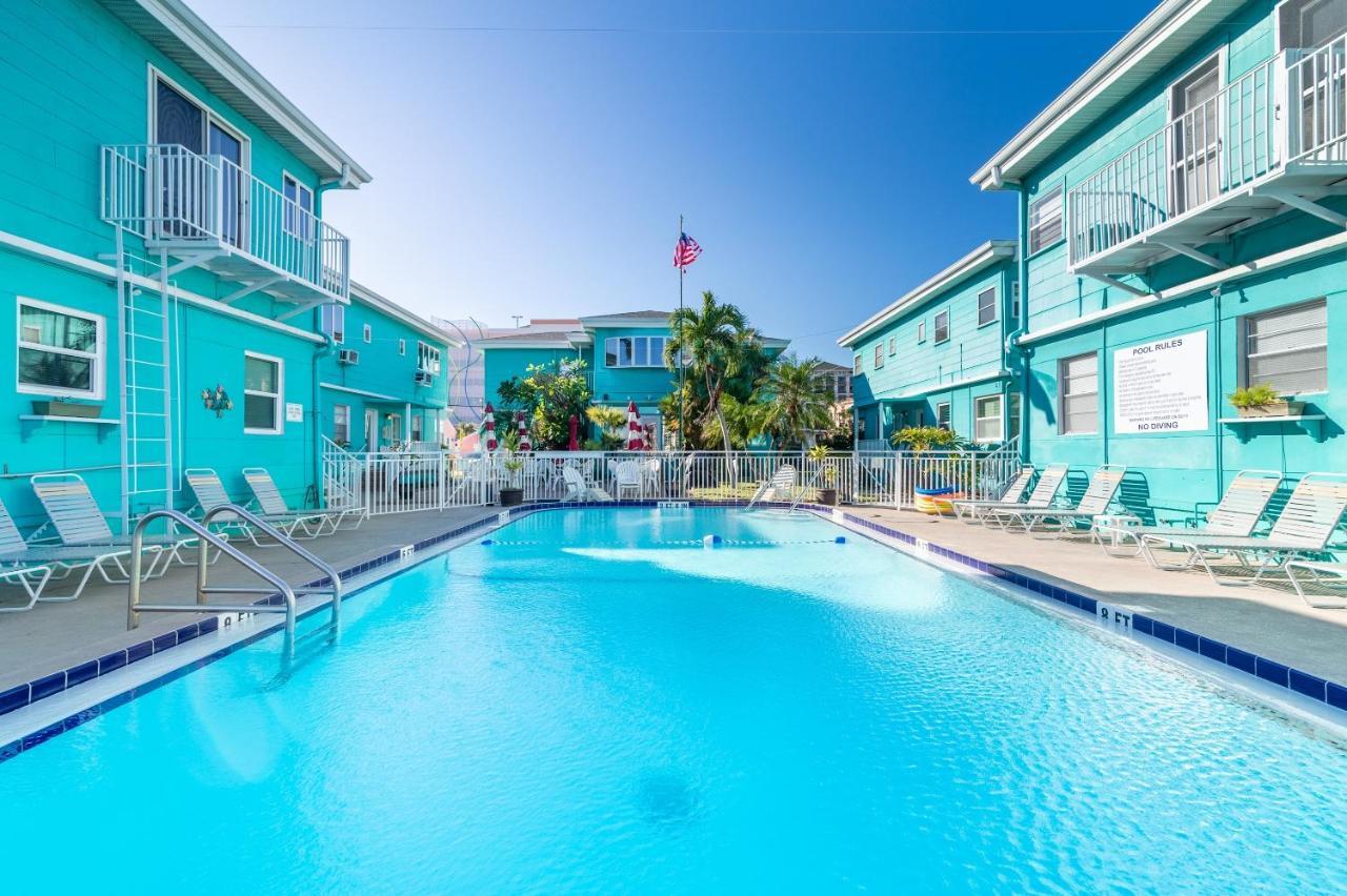 Cute One Bedroom At The Coral Apts Clearwater Beach